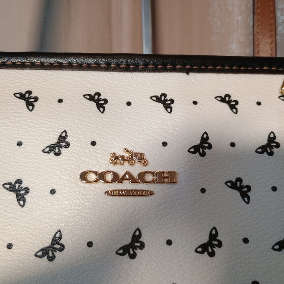 Coach Butterfly Bandana Zip City Tote - Picture 2 of 8